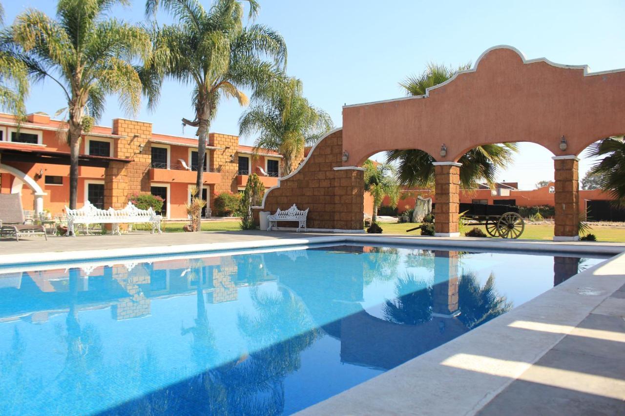 Hotel Meson Del Puente Acámbaro 外观 照片
