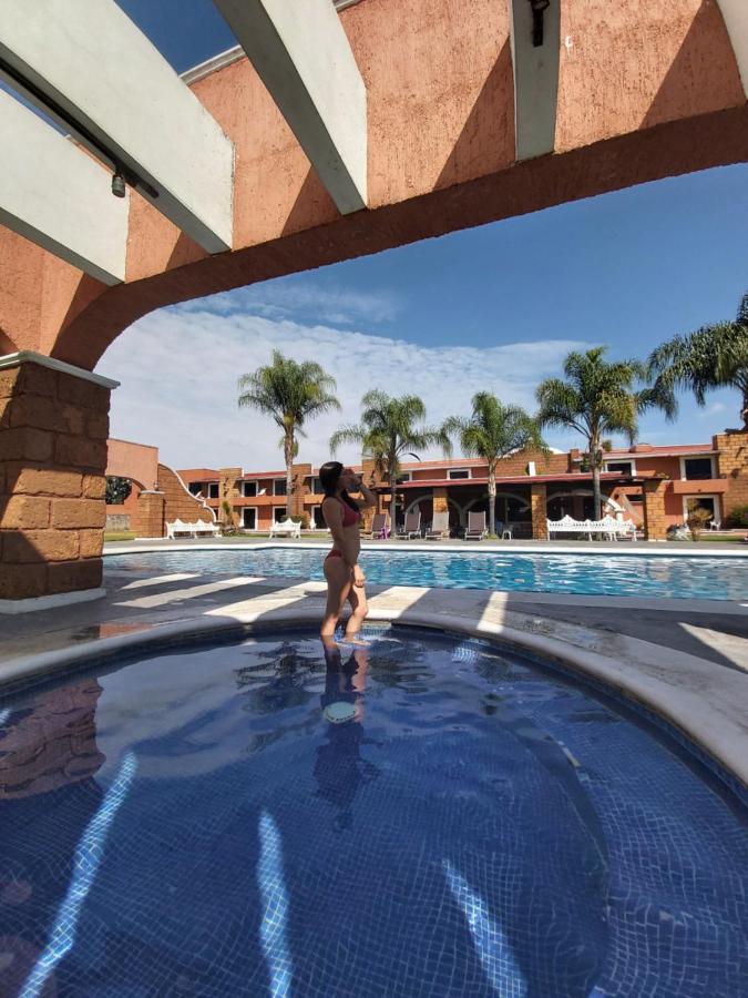 Hotel Meson Del Puente Acámbaro 外观 照片