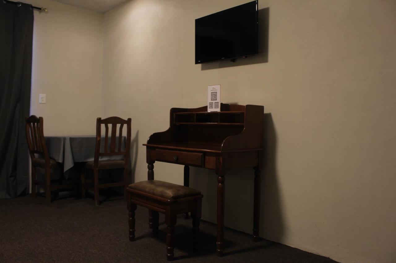 Hotel Meson Del Puente Acámbaro 外观 照片